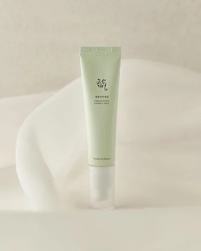Tamaño viaje - Light On Serum : Centella + Vita C 10ml - Imagen 9